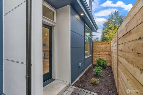 8510 8th Ave S, Seattle, WA 98108