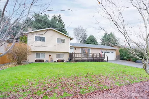 718 NW 82nd Street St, Vancouver, WA 98665