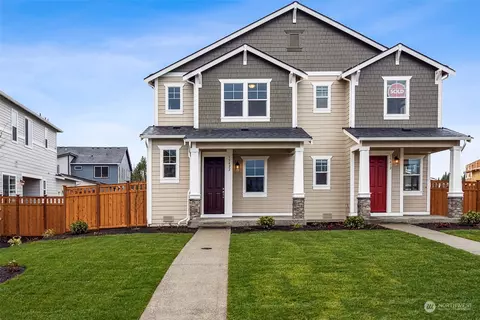 15422 208th Ave E #164, Bonney Lake, WA 98391