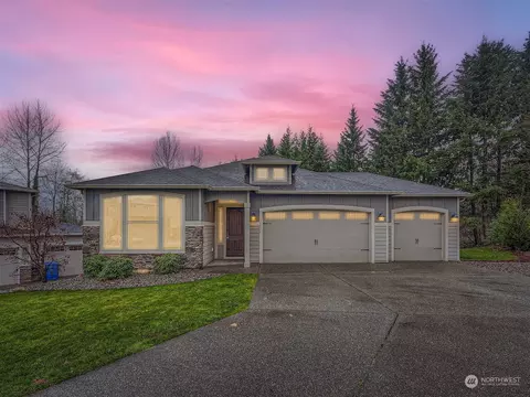 32308 Mckay Ln, Black Diamond, WA 98010