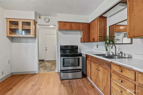 267 Beech St, Longview, WA 98632 photo 3