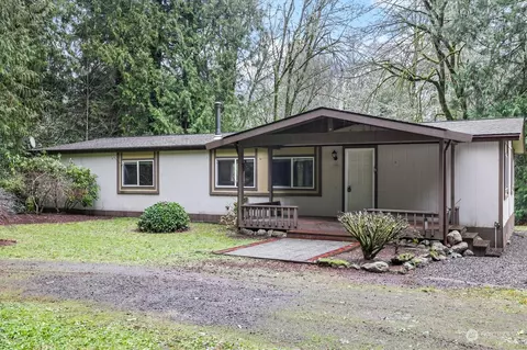 2115 Opdal Rd E, Port Orchard, WA 98366