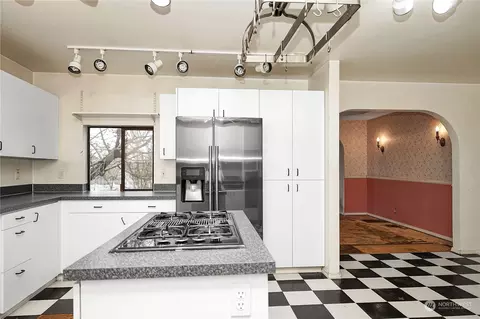 1613 Baker Ave, Everett, WA 98201 photo 5