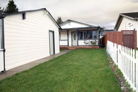 8727 13th Pl NE, Lake Stevens, WA 98258