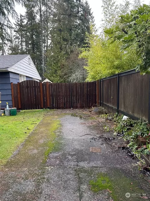 1547 NE 172nd St, Shoreline, WA 98155