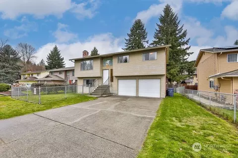 5931 97th St NE, Marysville, WA 98270