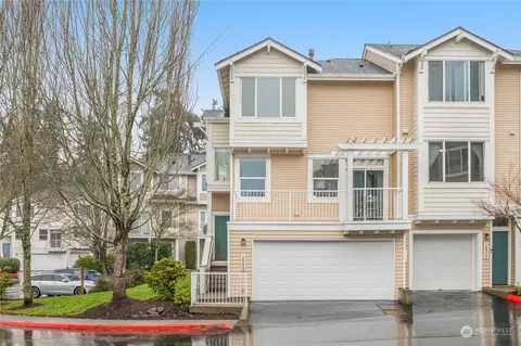 16320 118th Ln NE #41-1, Bothell, WA 98011 photo 2