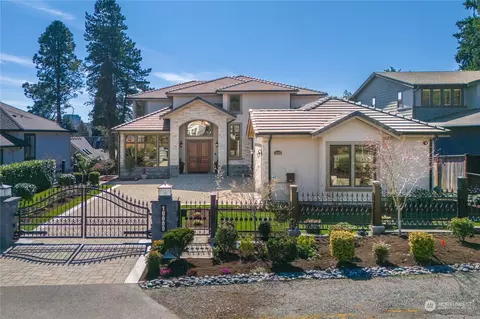 10009 NE 21st St, Bellevue, WA 98004