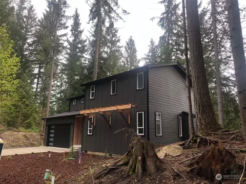 7 Little Palomino Ct, Bellingham, WA 98229