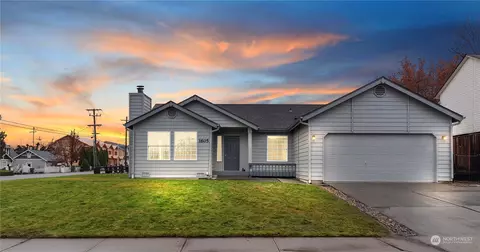 1605 Woodland Dr, Wenatchee, WA 98801