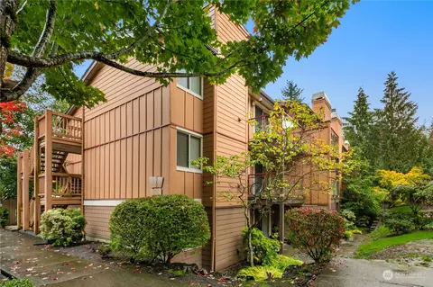 8252 126th Ave NE #D203, Kirkland, WA 98033