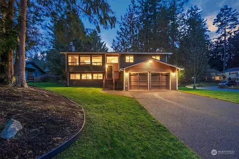 4926 99th St SW, Mukilteo, WA 98275