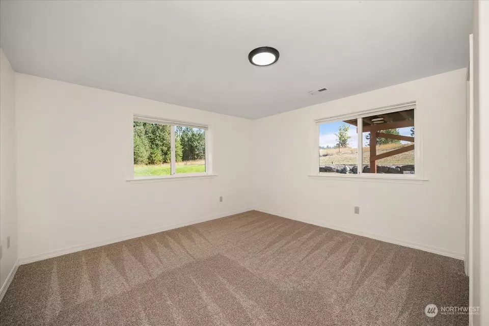  14212 E Meadows Rd, Mica, WA 99023 photo 25