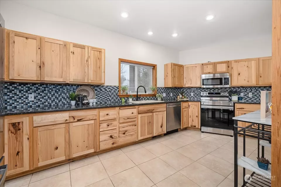  14212 E Meadows Rd, Mica, WA 99023 photo 15