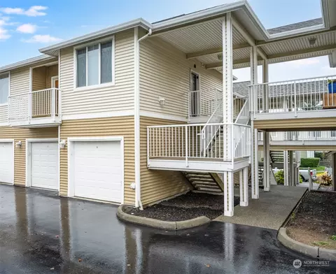 1129 61st St SE #B-16, Auburn, WA 98092