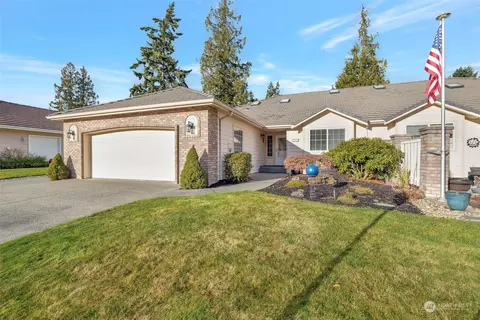 192 Foursome Dr, Sequim, WA 98382