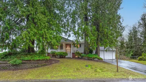 1231 121st Ave SE, Lake Stevens, WA 98258