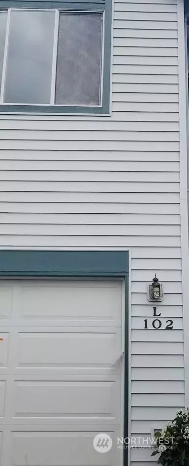 23501 112th Ave SE #L102, Kent, WA 98031