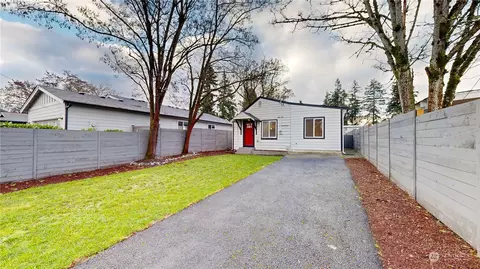 512 133rd St S, Tacoma, WA 98444