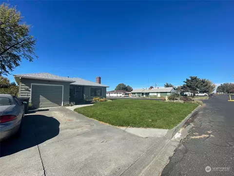 320 S 8th Ave, Othello, WA 99344
