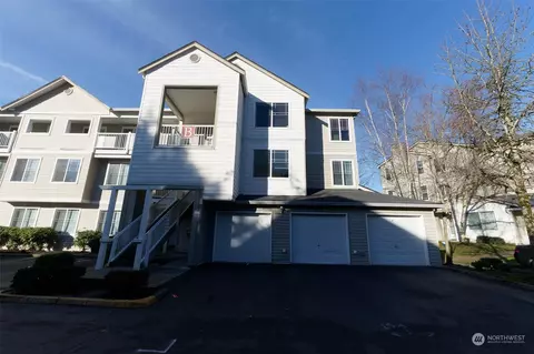 2009 196th St SE #B204, Bothell, WA 98012
