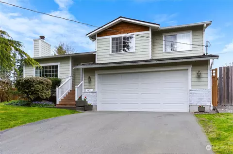20711 Crawford Rd, Lynnwood, WA 98036