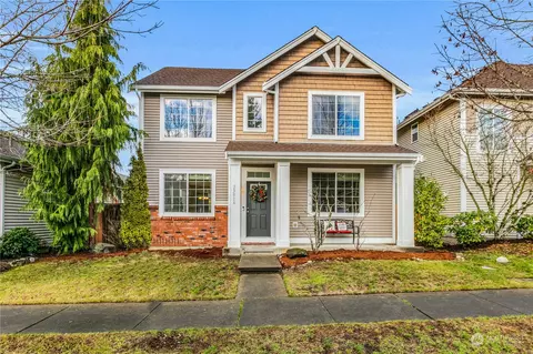 23816 SE 282nd St, Maple Valley, WA 98038