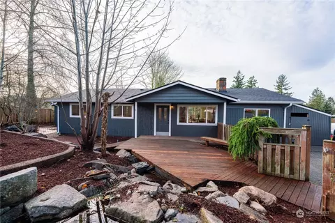 902 87th Dr NE, Lake Stevens, WA 98258