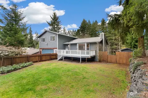 6410 194th Ave E, Bonney Lake, WA 98391