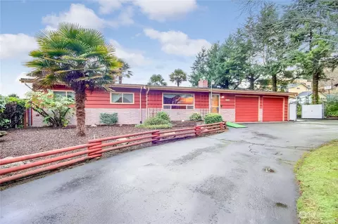 4805 S 166th St, Seatac, WA 98188