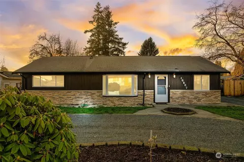 16827 126th Pl SE, Renton, WA 98058
