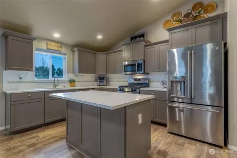 1307 Caprio Loop, Walla Walla, WA 99362 photo 10