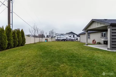 1307 Caprio Loop, Walla Walla, WA 99362 photo 25