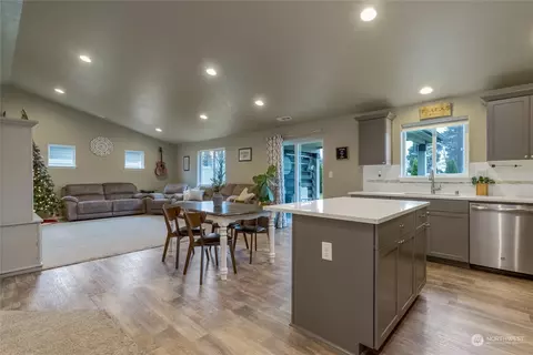 1307 Caprio Loop, Walla Walla, WA 99362 photo 4