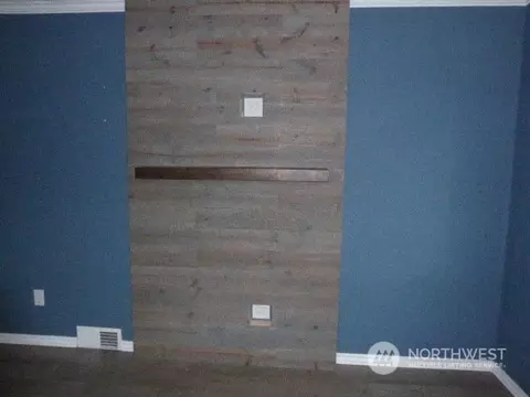 6807 Highland Dr, Everett, WA 98203 photo 8