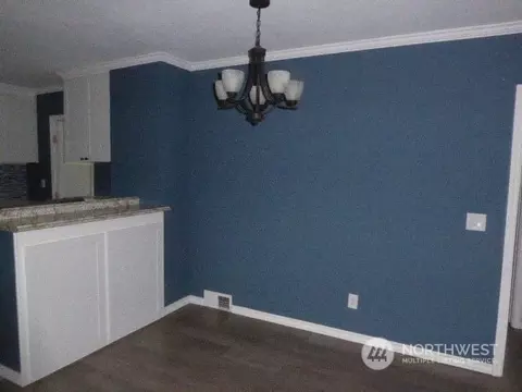 6807 Highland Dr, Everett, WA 98203 photo 9