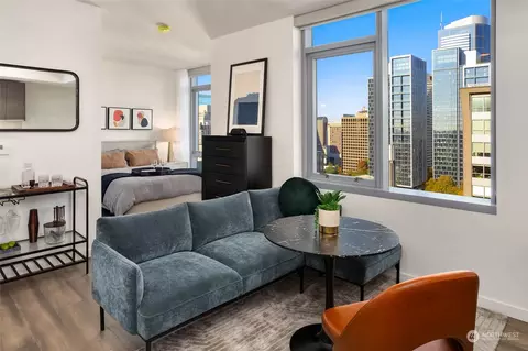 800 Columbia St #1515, Seattle, WA 98104