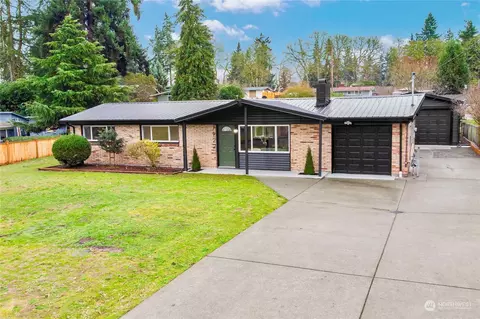 7922 Leschi Rd SW, Lakewood, WA 98498