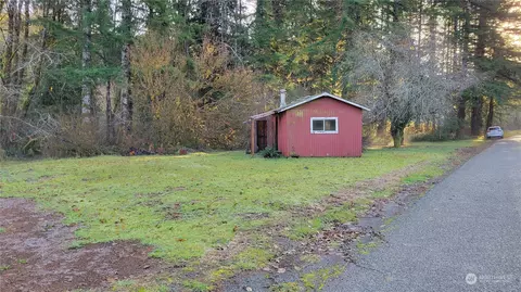 2791 W Beeville Loop Rd, Matlock, WA 98560