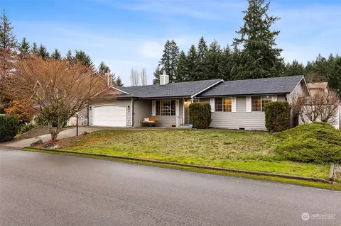 15011 2nd Ave E, Tacoma, WA 98445