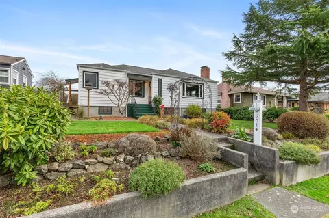 2014 Brashem Ave, Bremerton, WA 98310