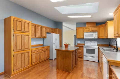 208 Carlsborg Rd, Sequim, WA 98382 photo 14