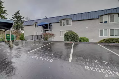 924 Shorewood Dr #B 24, Bremerton, WA 98312