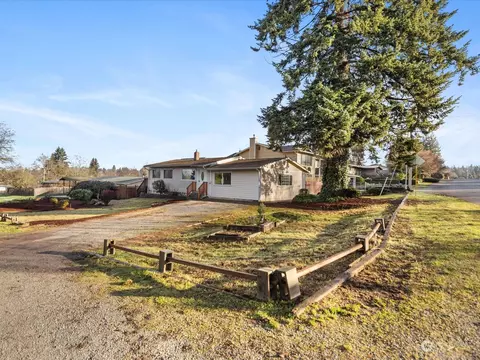 903 E Seattle St, Kent, WA 98030
