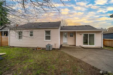 1516 Everett St, Sumner, WA 98390 photo 27