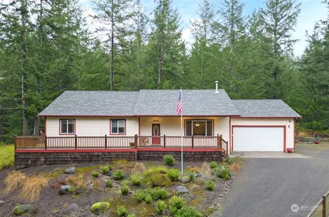 12858 Bear Lake Dr SW, Port Orchard, WA 98367