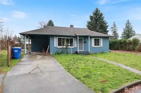 410 10th Avenue Ct NE, Puyallup, WA 98372