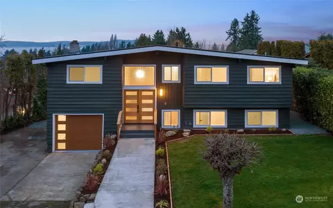 815 Rowell St, Steilacoom, WA 98388