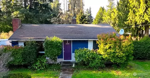 13757 Ashworth Ave N, Seattle, WA 98133
