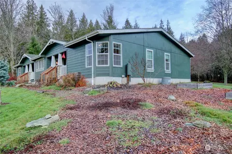 17765 Wood Rd, Bow, WA 98232